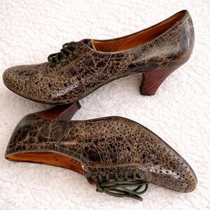 Jeffrey Campbell Brown Leather Oxford Heels Lace Up Vintage Academia Size 8 SALE